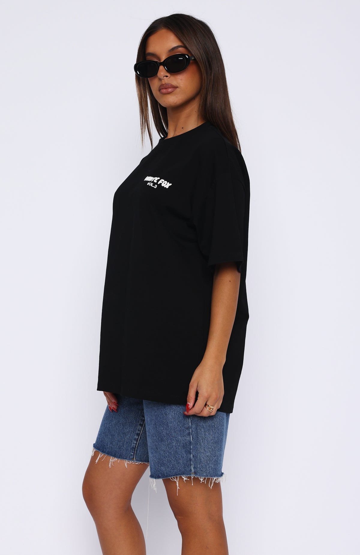 Offstage Back Graphic Oversized Tee Monochrome - Image 3