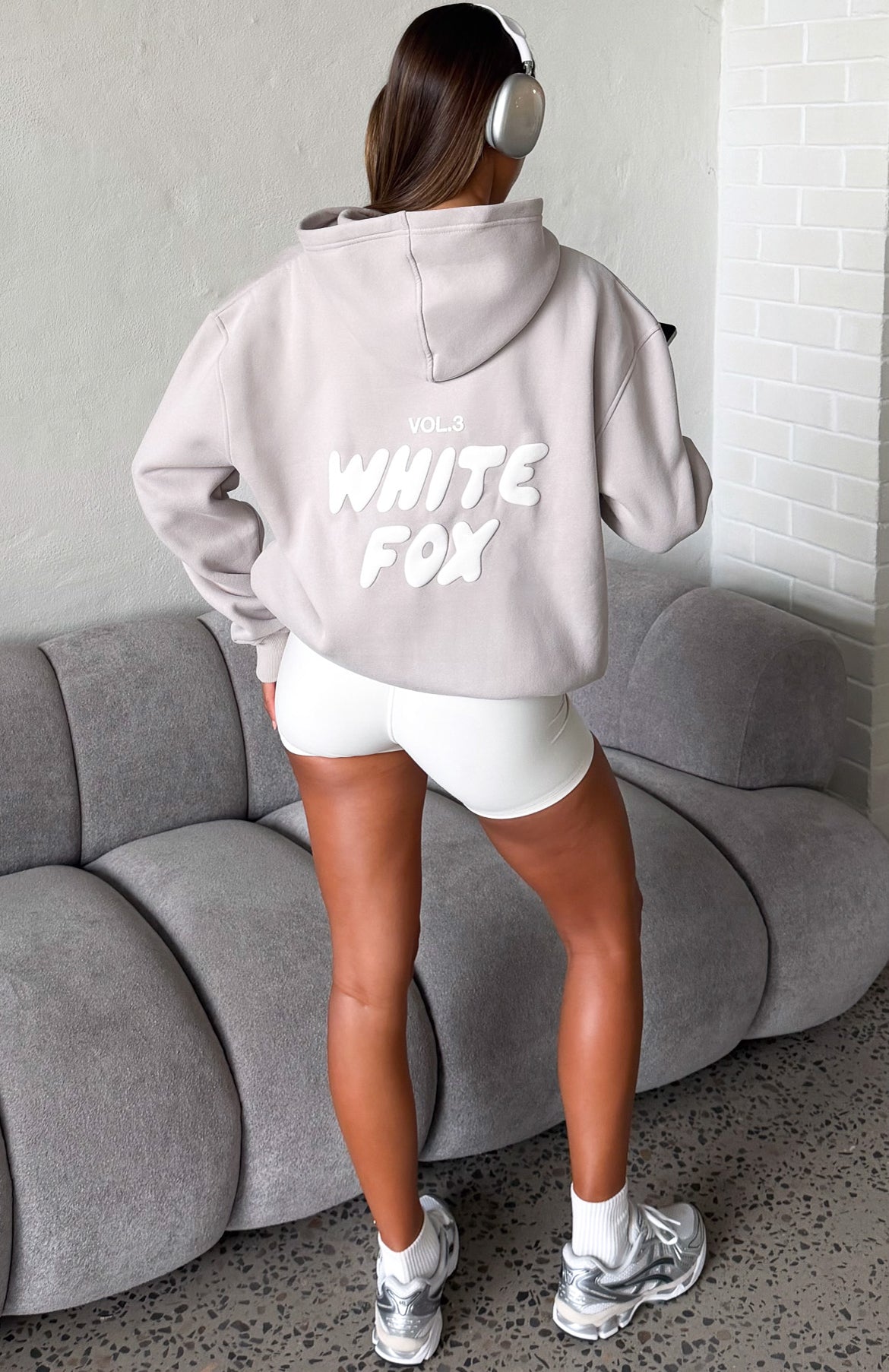 Offstage Hoodie Moon - Image 2