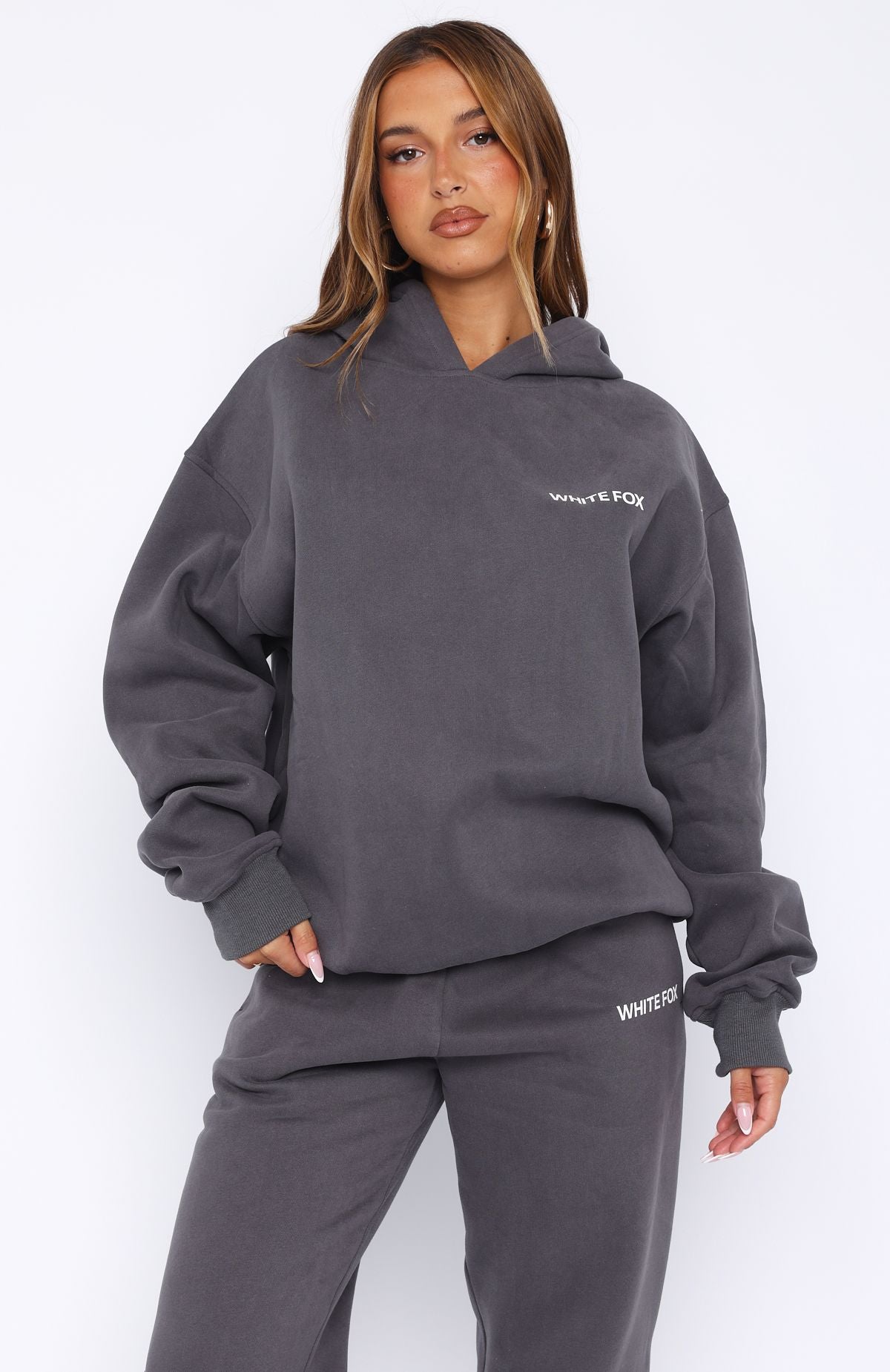 Core Classic Oversized Hoodie Volcanic - Image 3