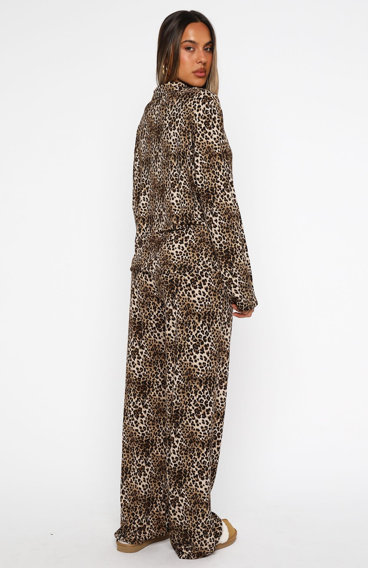 Pillow Talk Printed Long Sleeve Pyjama Set Leopard - Image 4