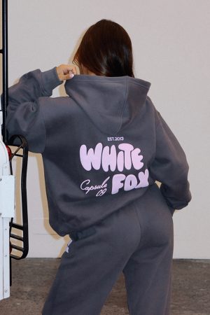 Capsule 9 Star Of The Moment Oversized Hoodie Volcanic