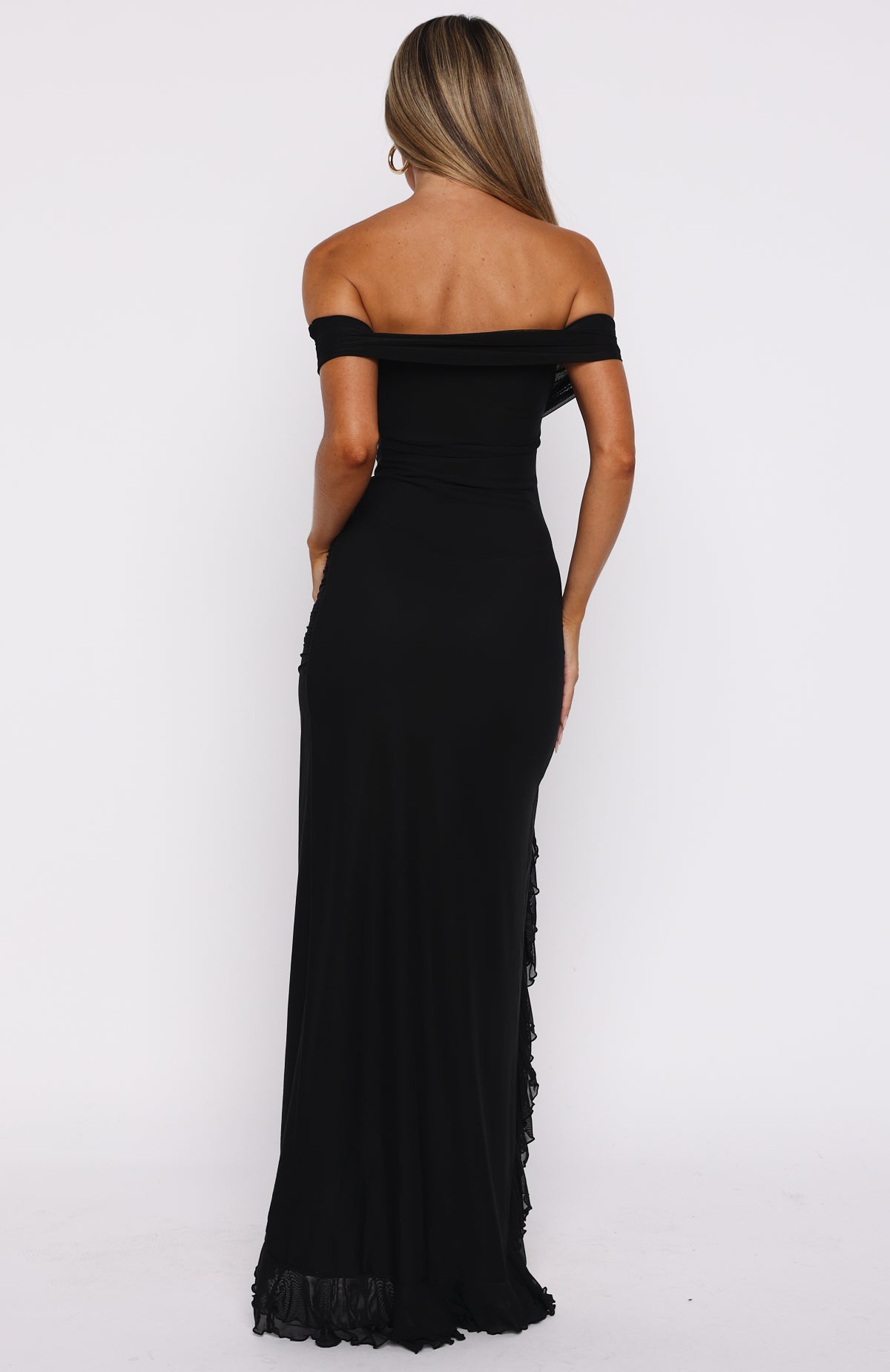 Icon In Motion Off Shoulder Maxi Dress Black - Image 4