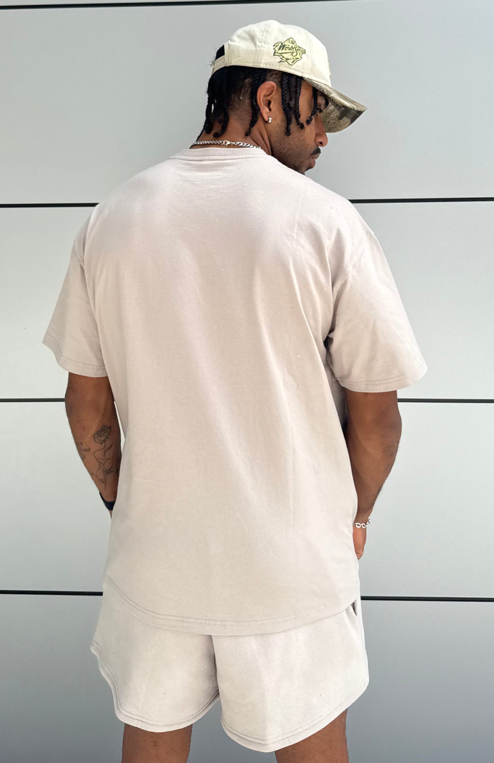 Core Classic Oversized Tee Moon - Image 7