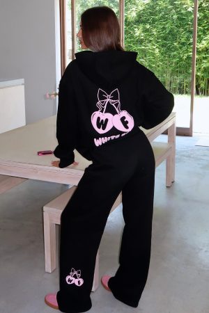 Feel The Love Wide Leg Sweatpants Black