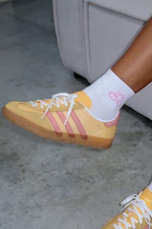 Feel The Love Socks White