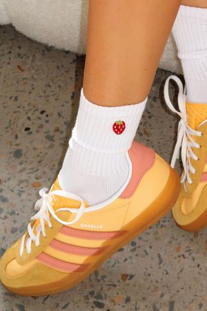 Sweetest Berry Socks White
