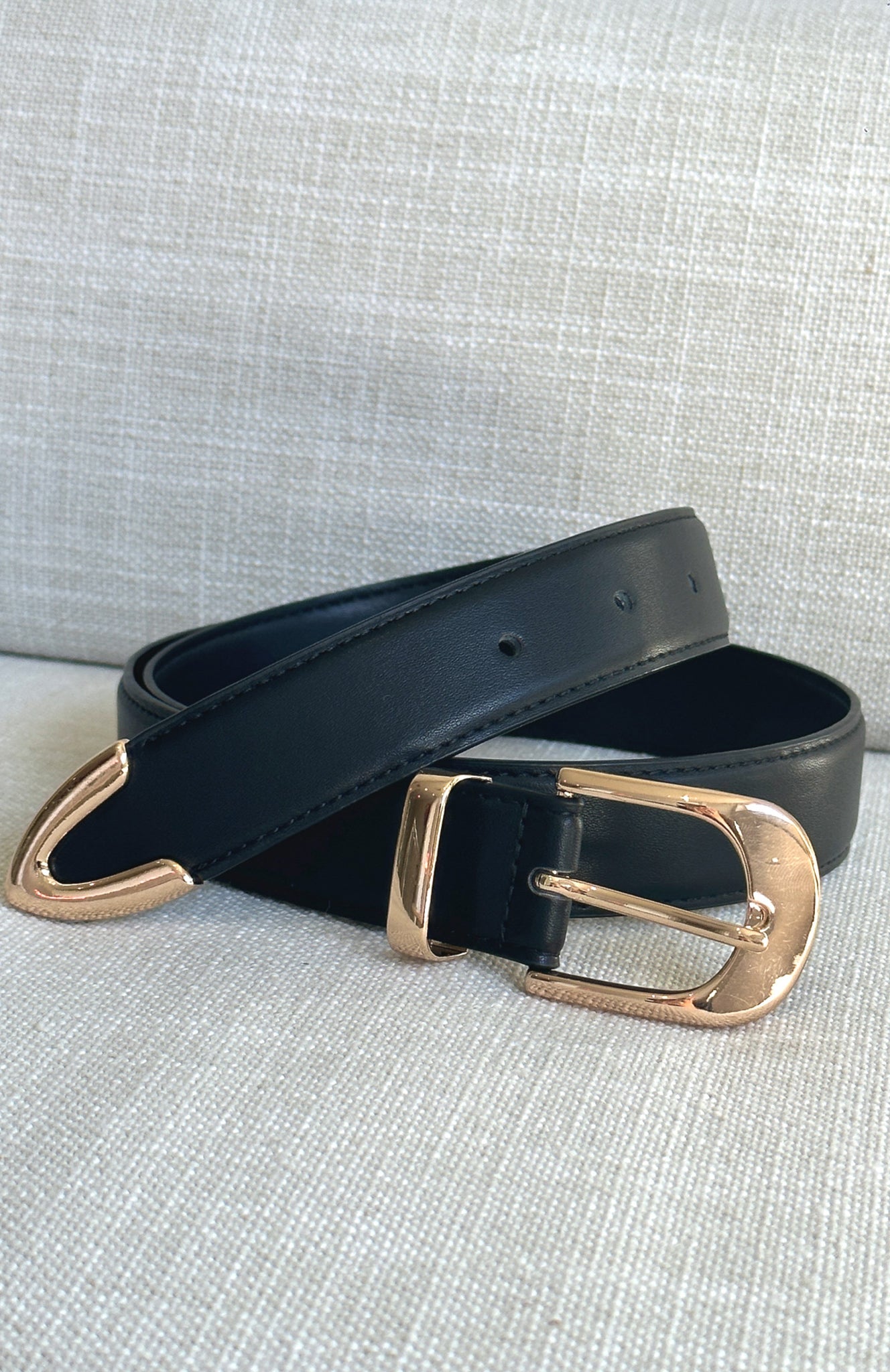 Got You Hooked Belt Black/Gold - Image 2