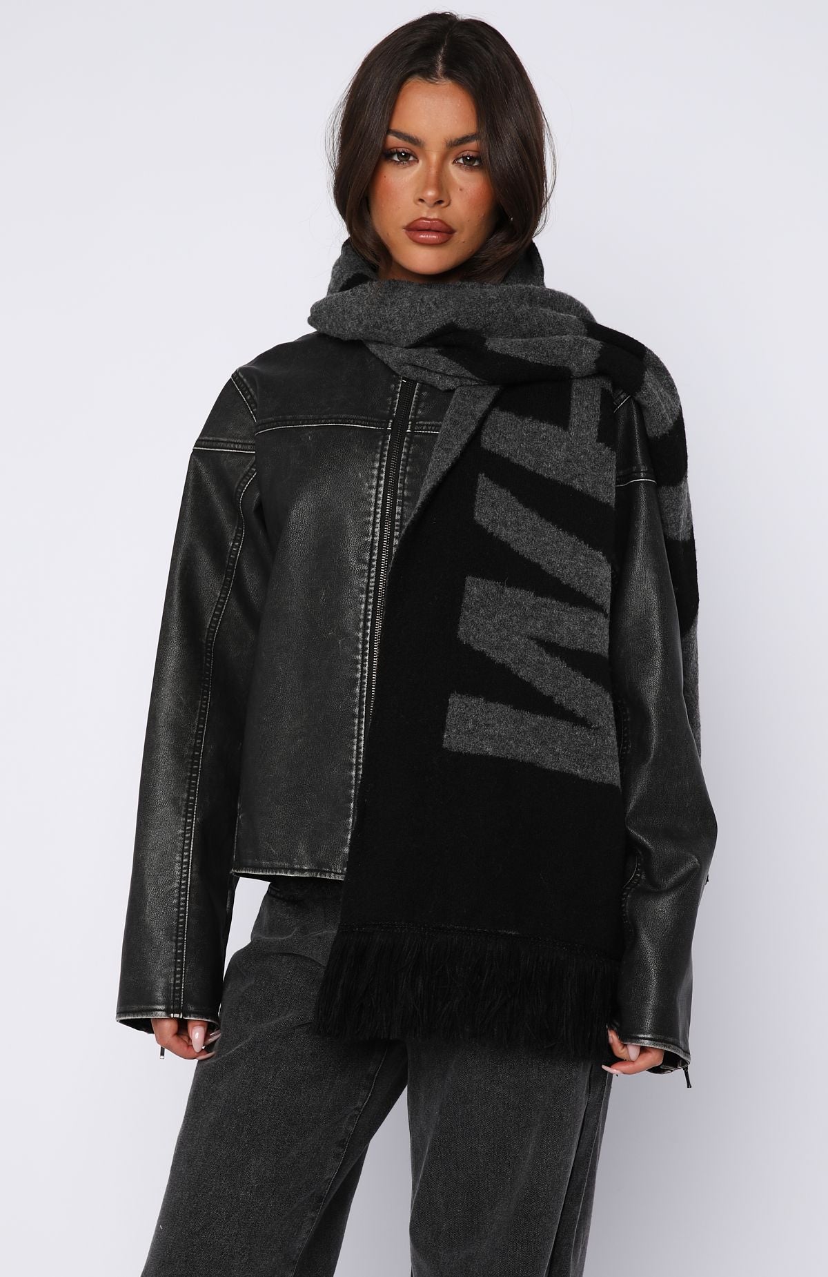 Falsetto Scarf Black - Image 4