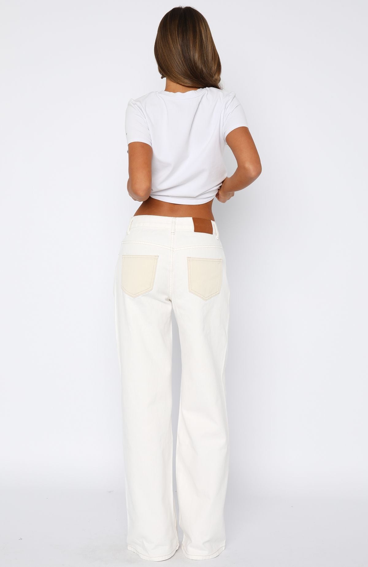 Amira Mid Rise Wide Leg Jeans White/Cream - Image 4