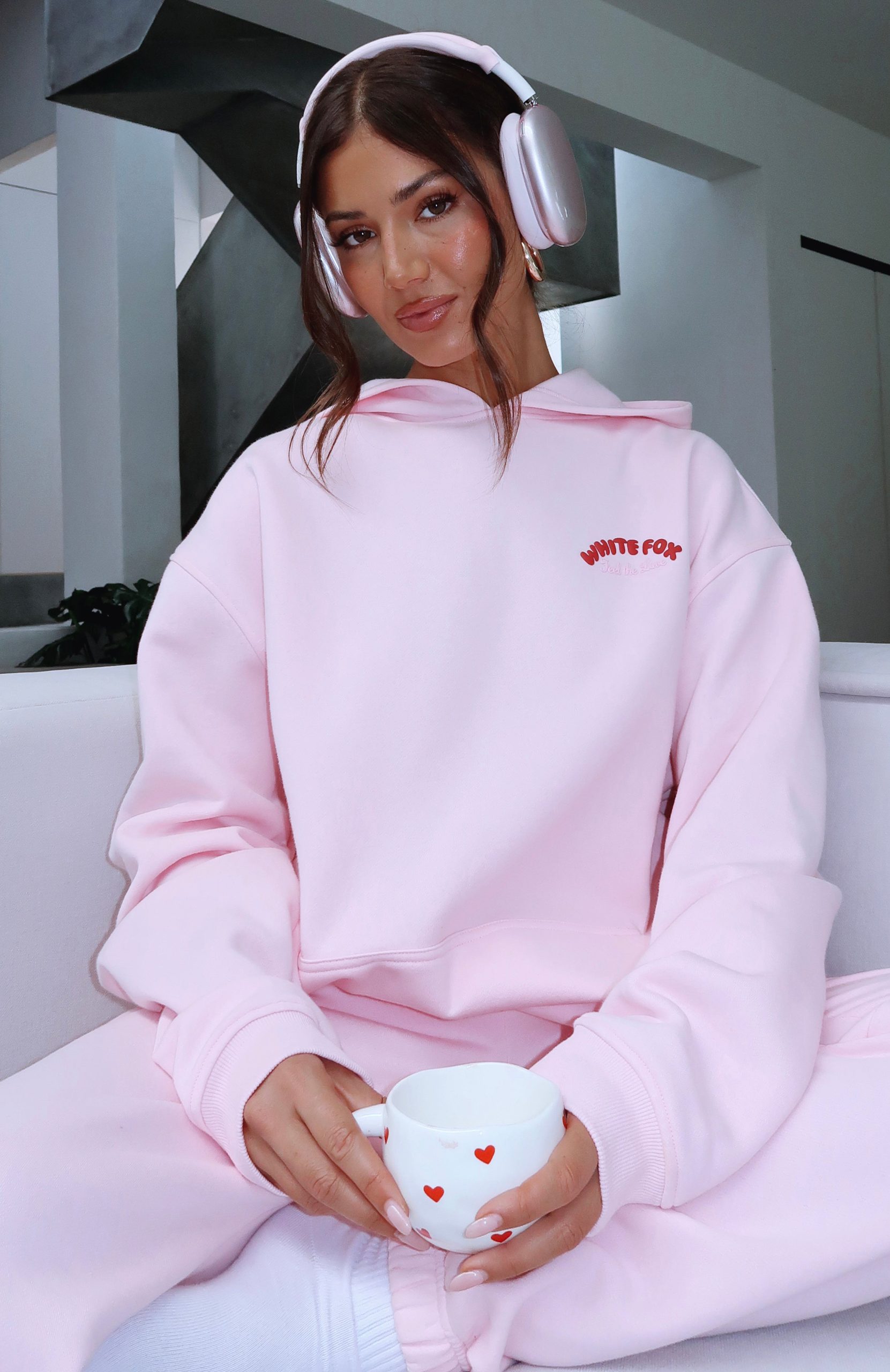 Love Me Tender Oversized Hoodie Pink - Image 5