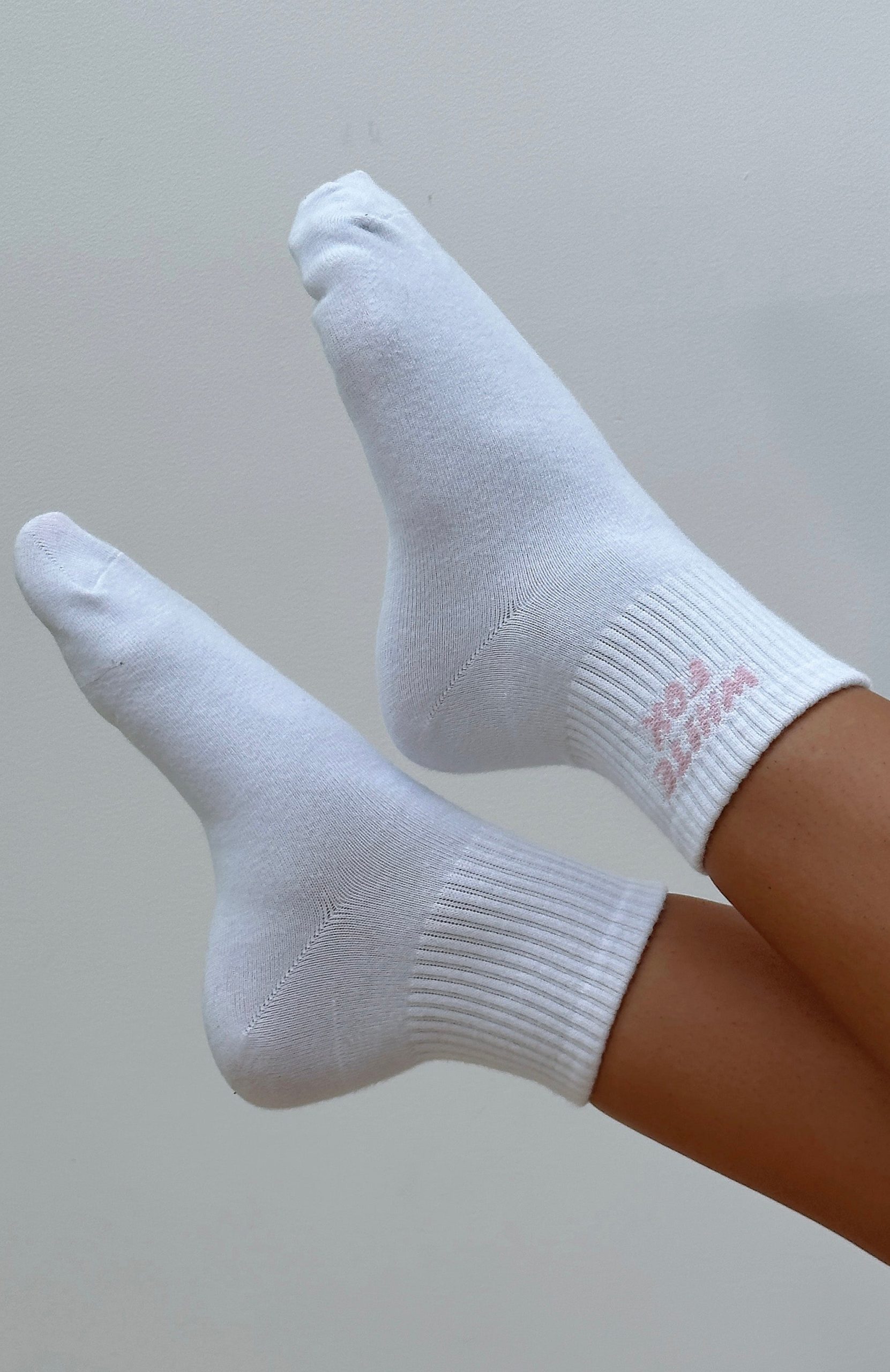 Offstage Socks White/Pink - Image 2