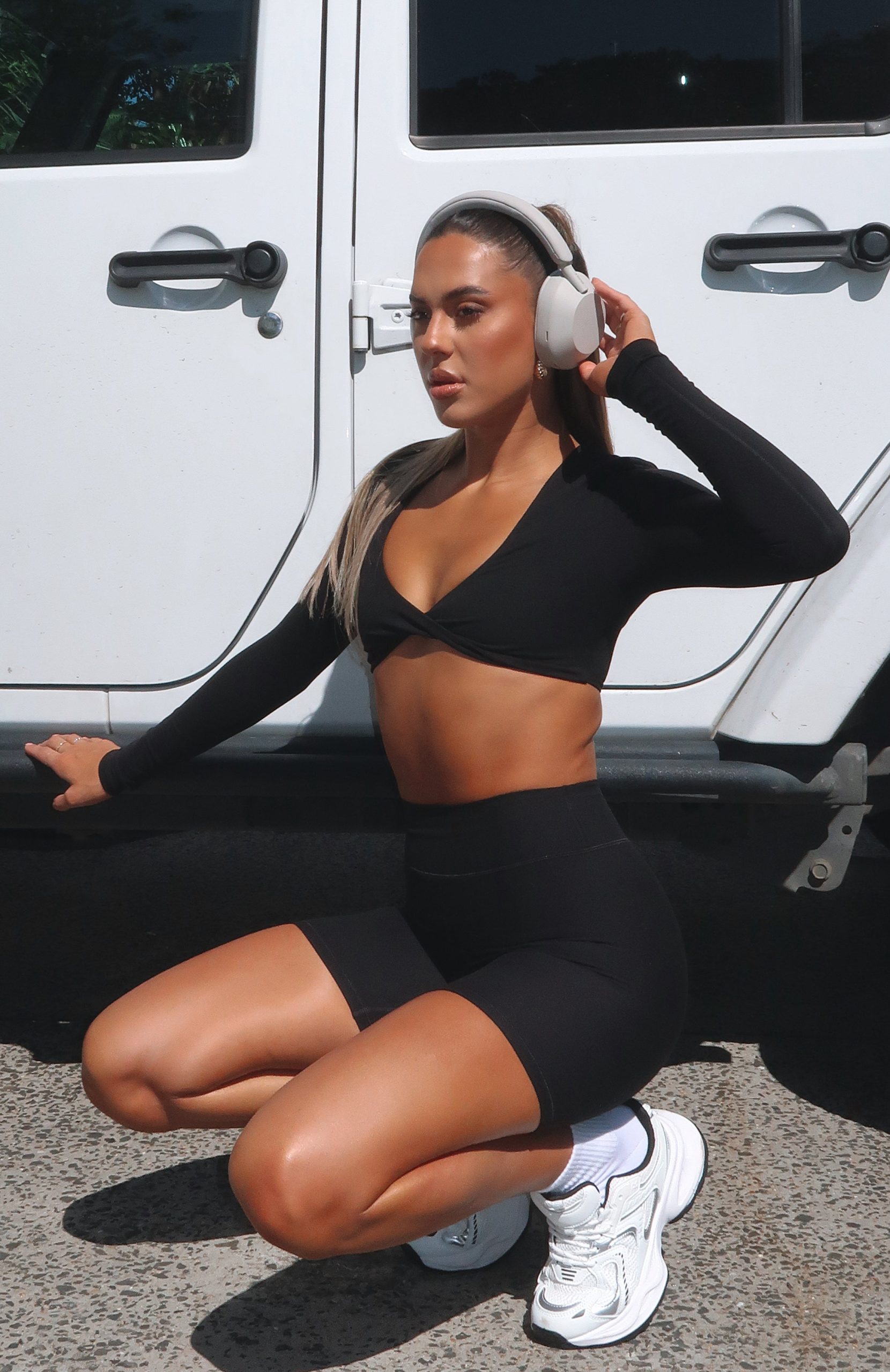 Over The Line Long Sleeve Crop Black - Image 7