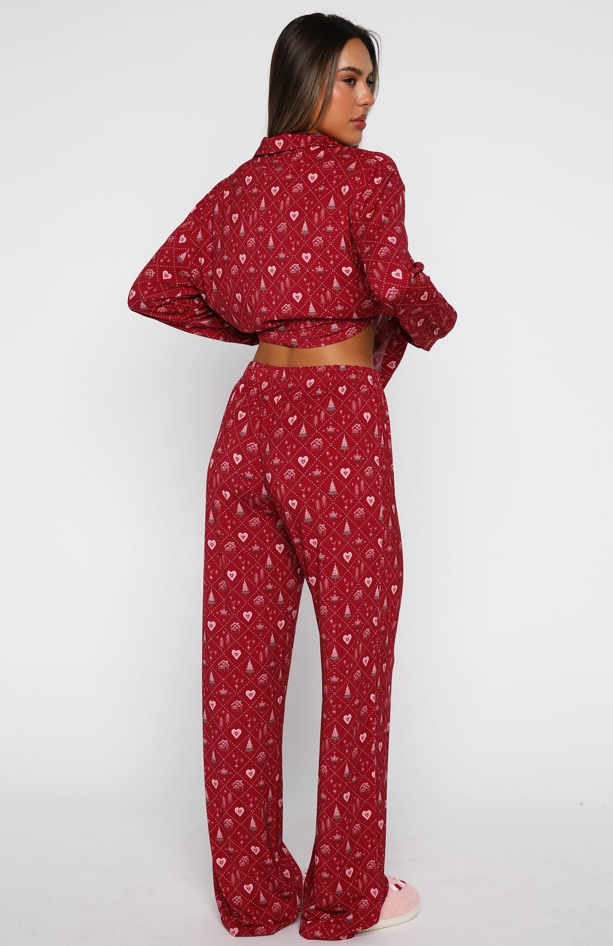 Pillow Talk Printed Long Sleeve Pyjama Set Cherry Noel - Image 4