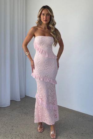 She's A Masterpiece Lace Maxi Dress Pink