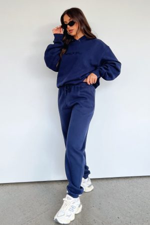 Stay Lifted Sweatpants Navy