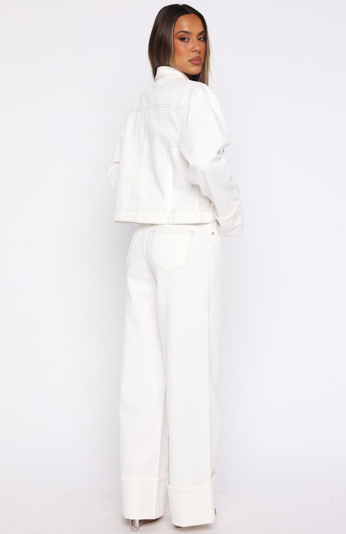 Charlotte Mid Rise Wide Leg Jeans Off White - Image 4