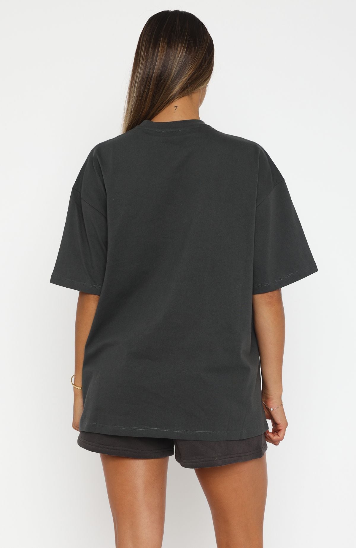 Offstage Oversized Tee Shadow - Image 4