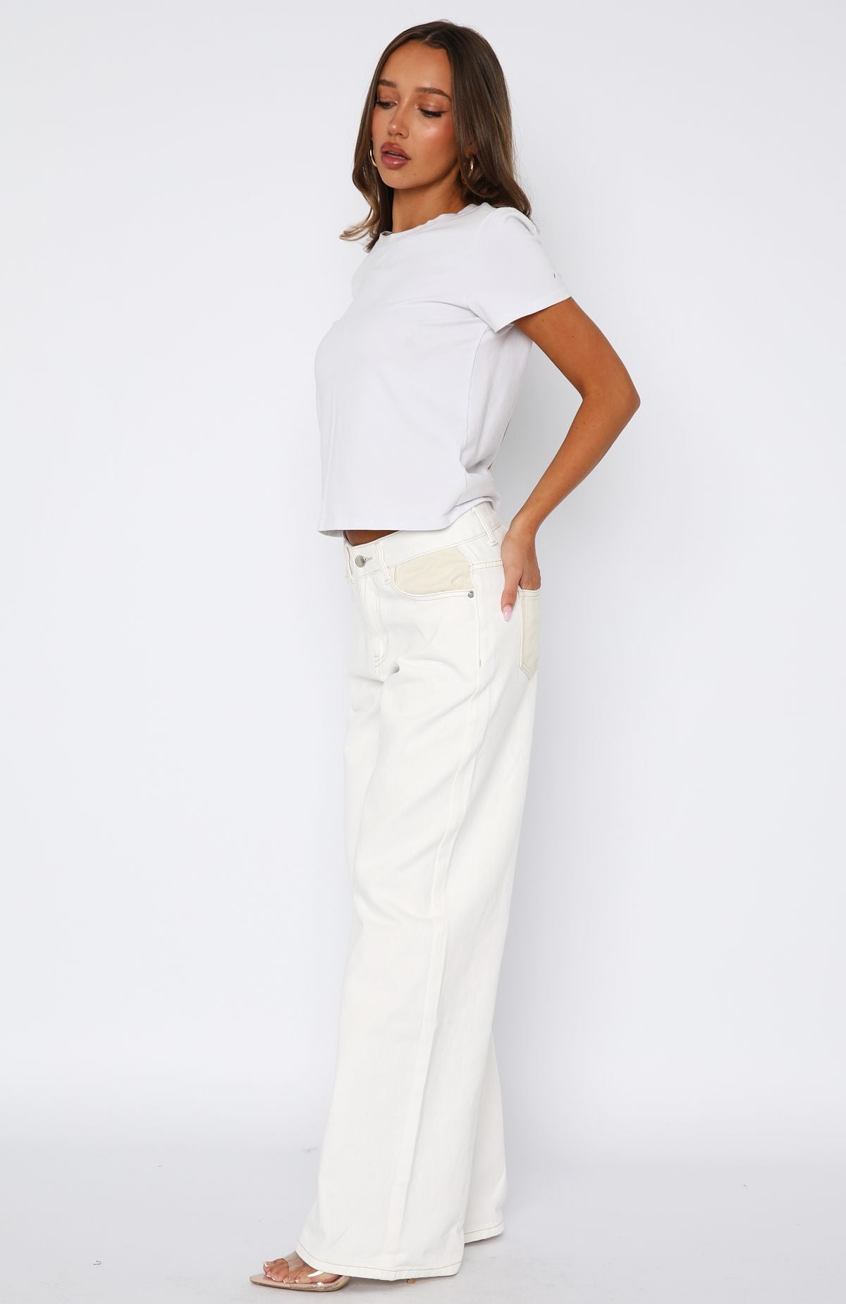 Amira Mid Rise Wide Leg Jeans White/Cream - Image 3