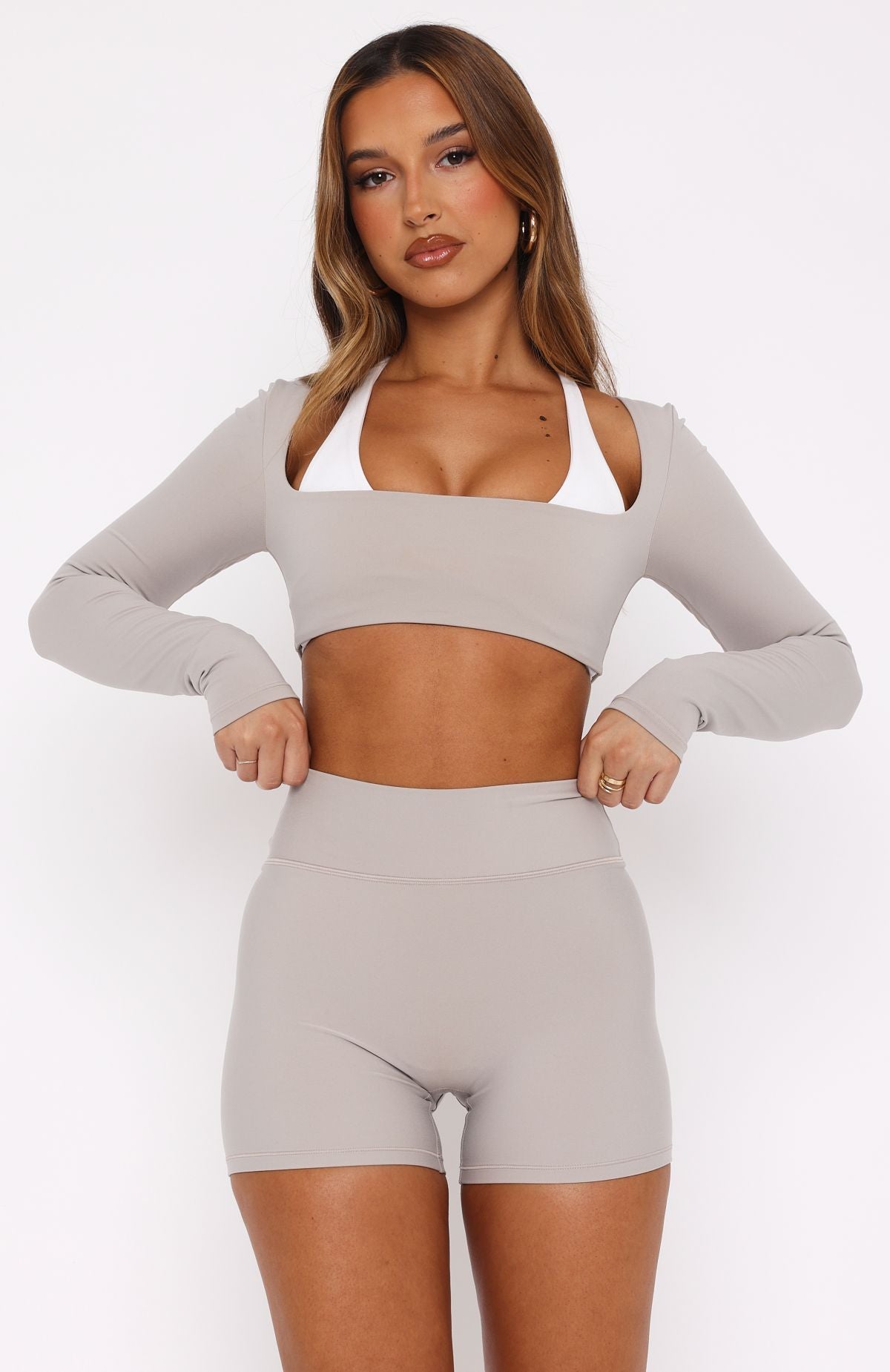 Keep Up High Waisted Shorts 4 Pebble - Image 2