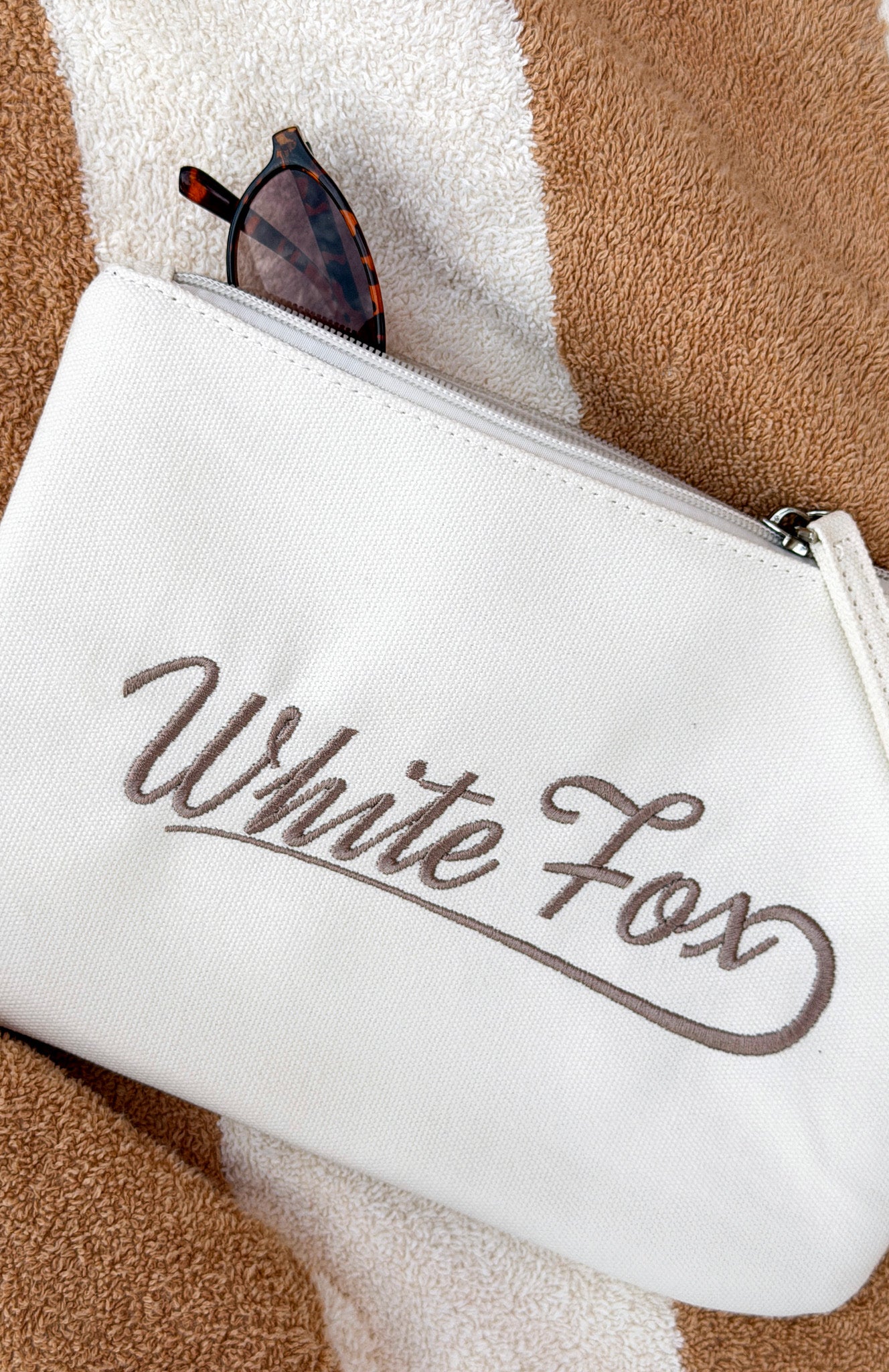 Addyson Beach Pouch Cream - Image 2