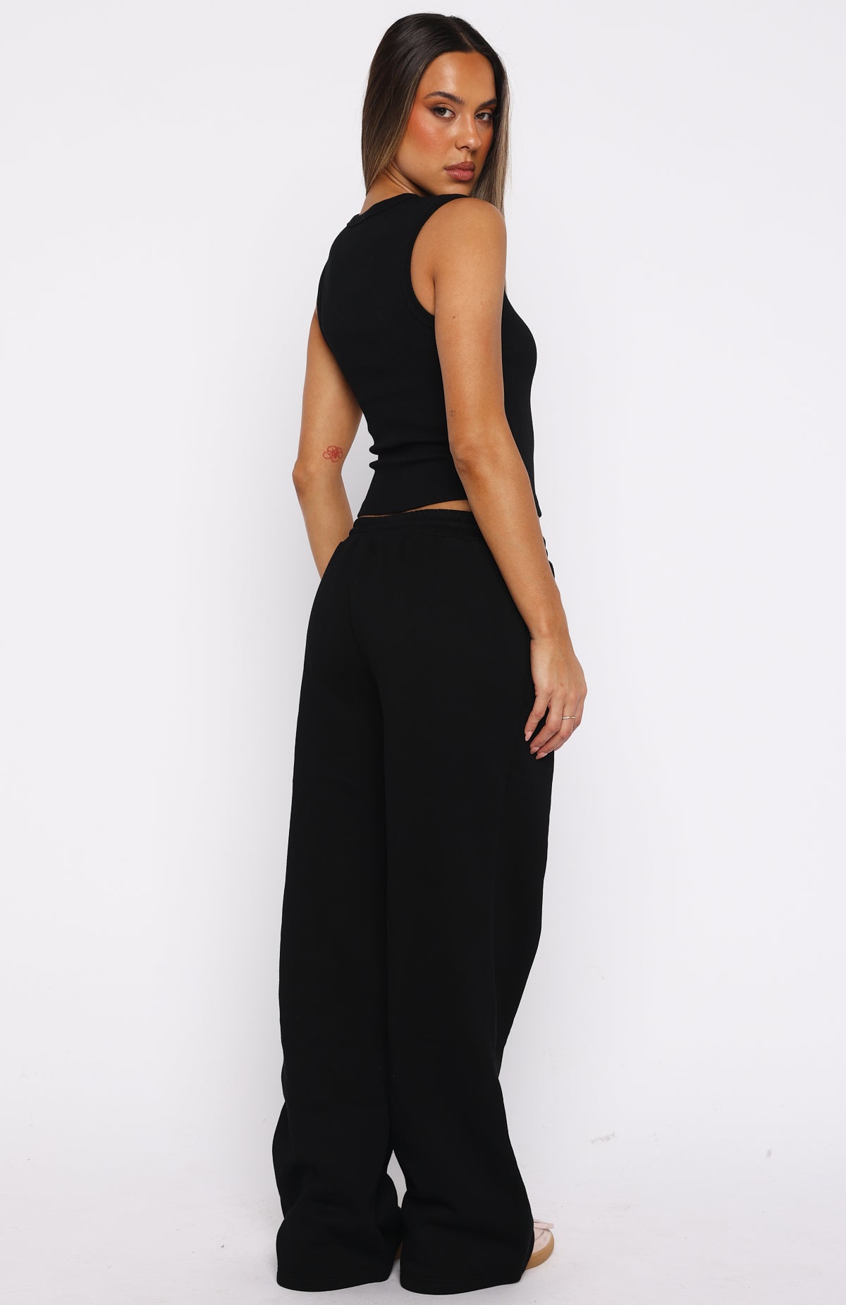 Club 14 Allie Wide Leg Sweatpants Black - Image 4