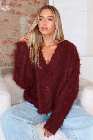 Cozy Vibes Knit Cardigan Bordeaux