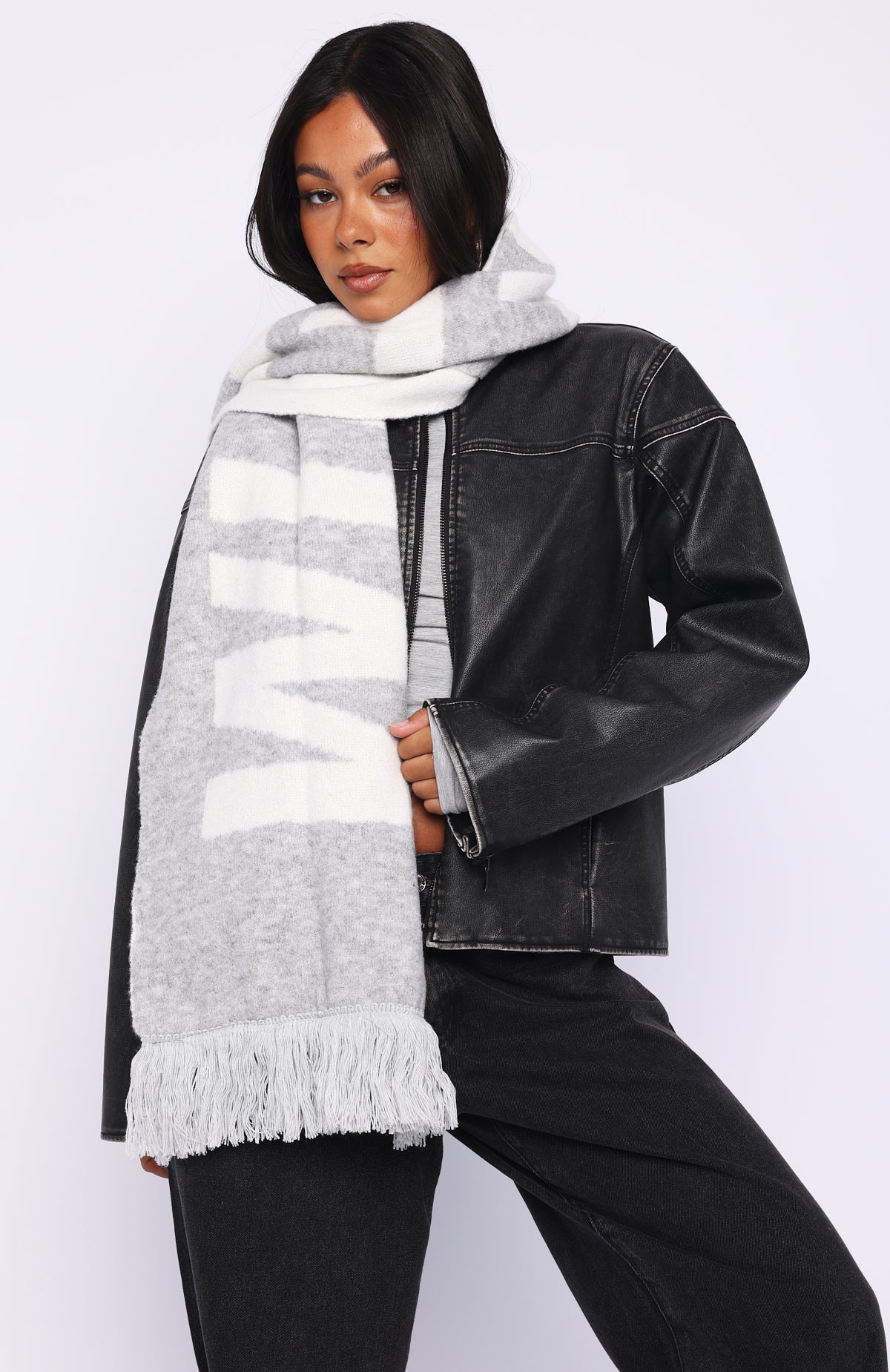 Falsetto Scarf Grey - Image 4