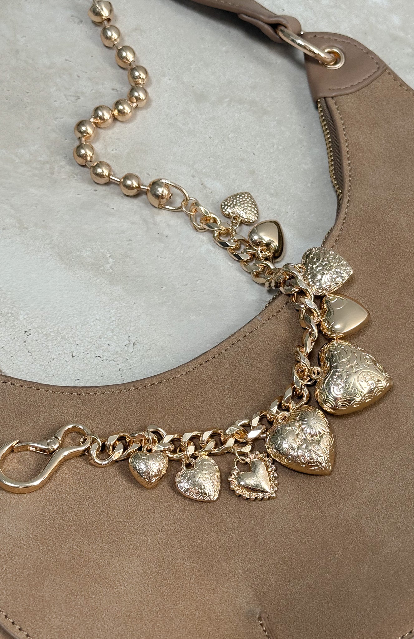 Finnegan Necklace Gold - Image 5