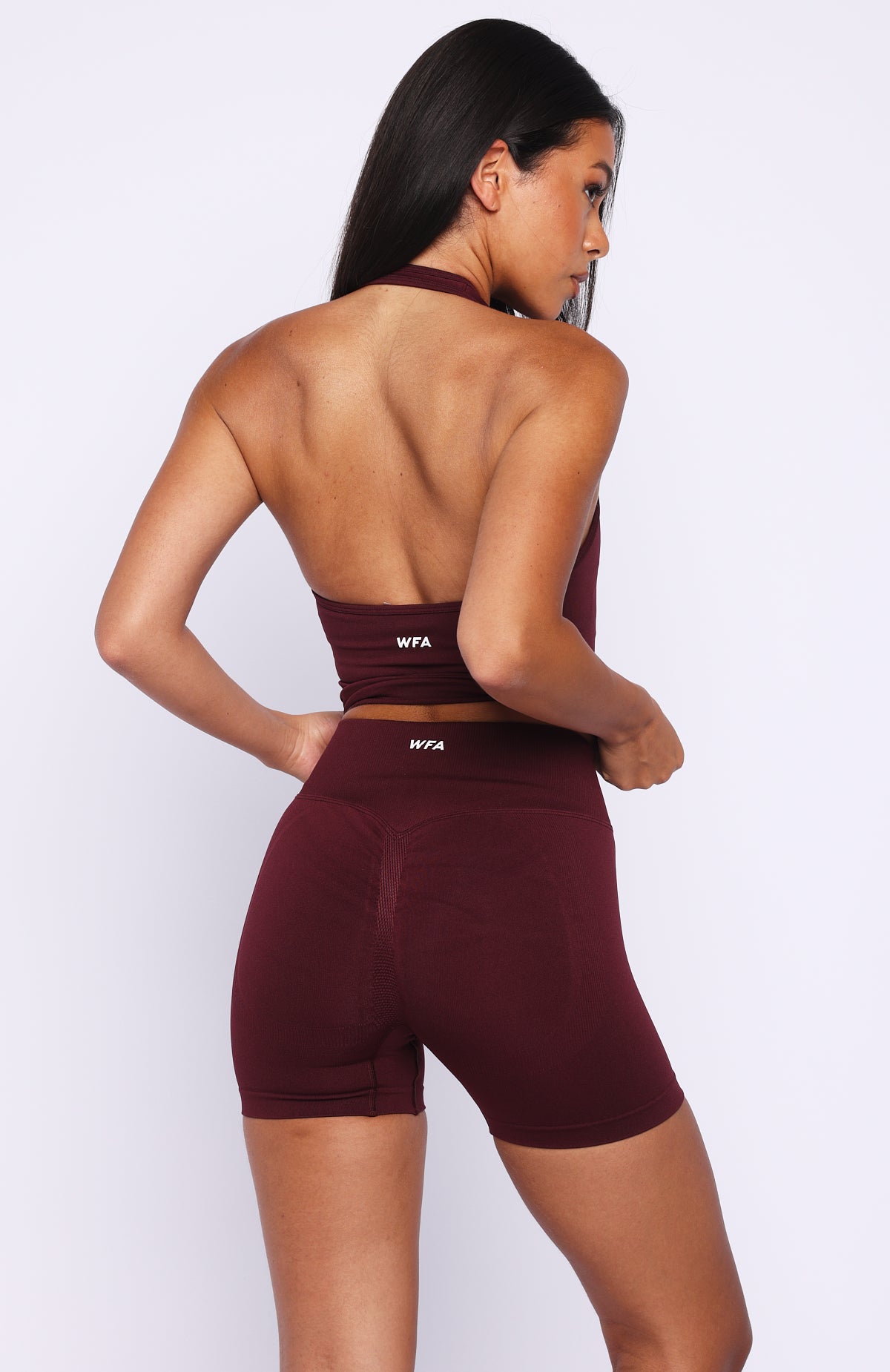 Zoom Seamless Shorts Merlot - Image 4