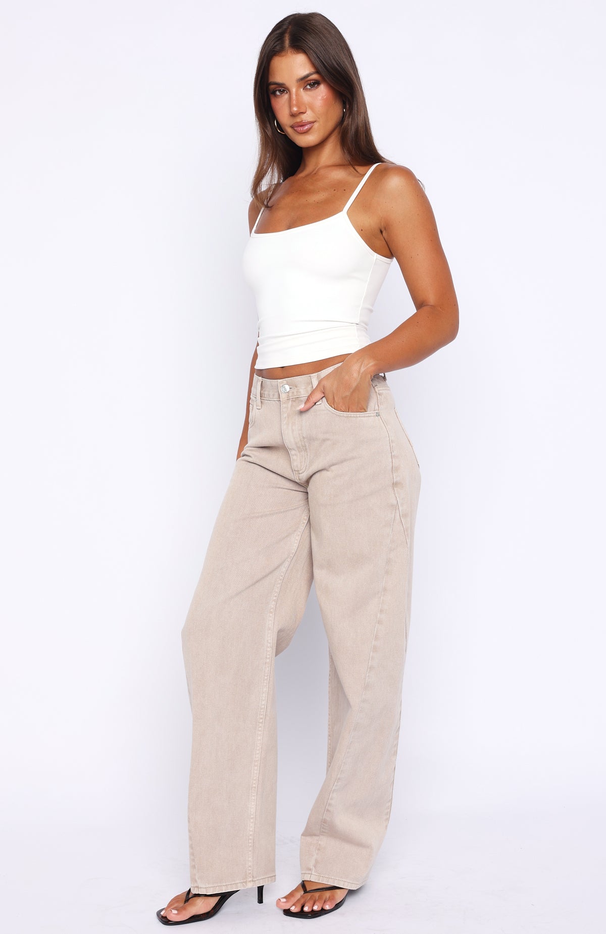Kiara Mid Rise Barrel Leg Jeans Sesame Wash - Image 3