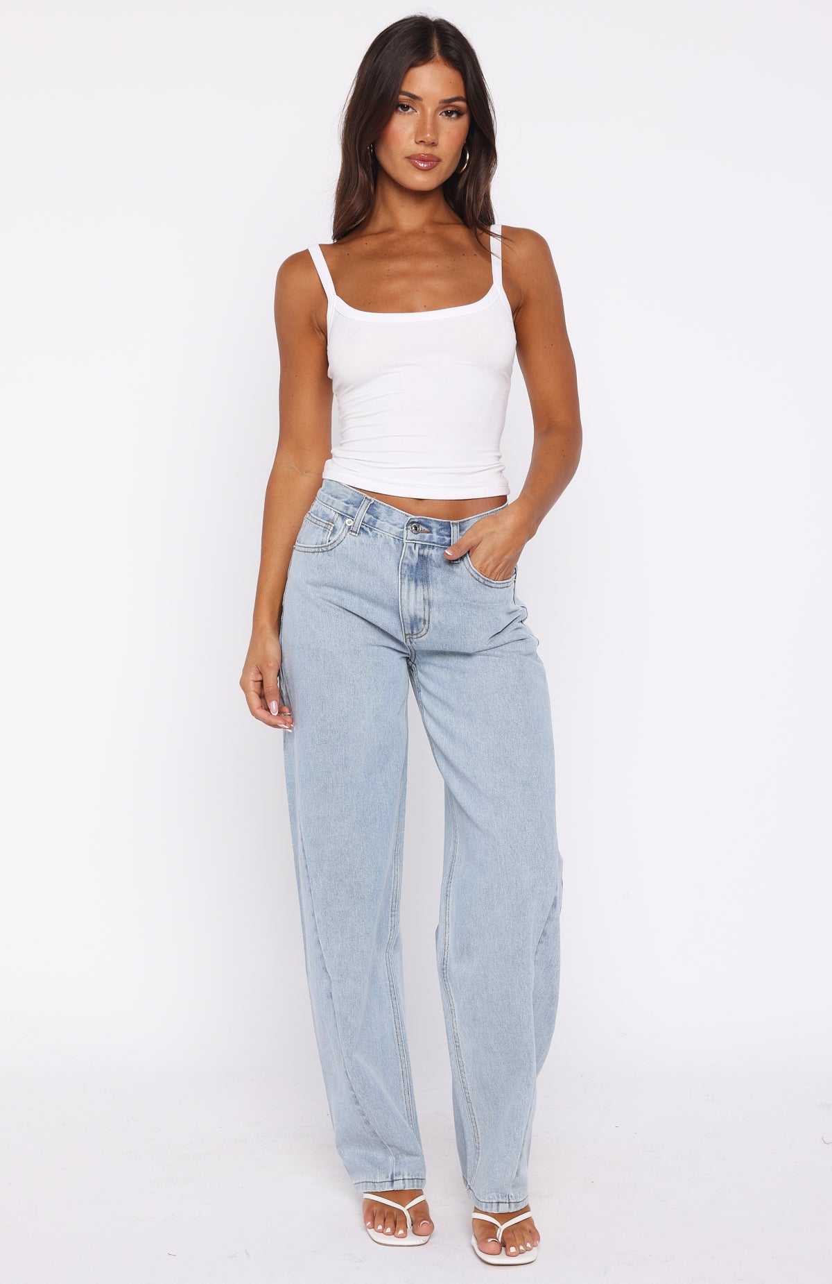 Kiara Mid Rise Barrel Leg Jeans Mid Blue - Image 3