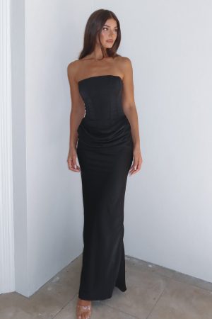 Love This Feeling Maxi Dress Black