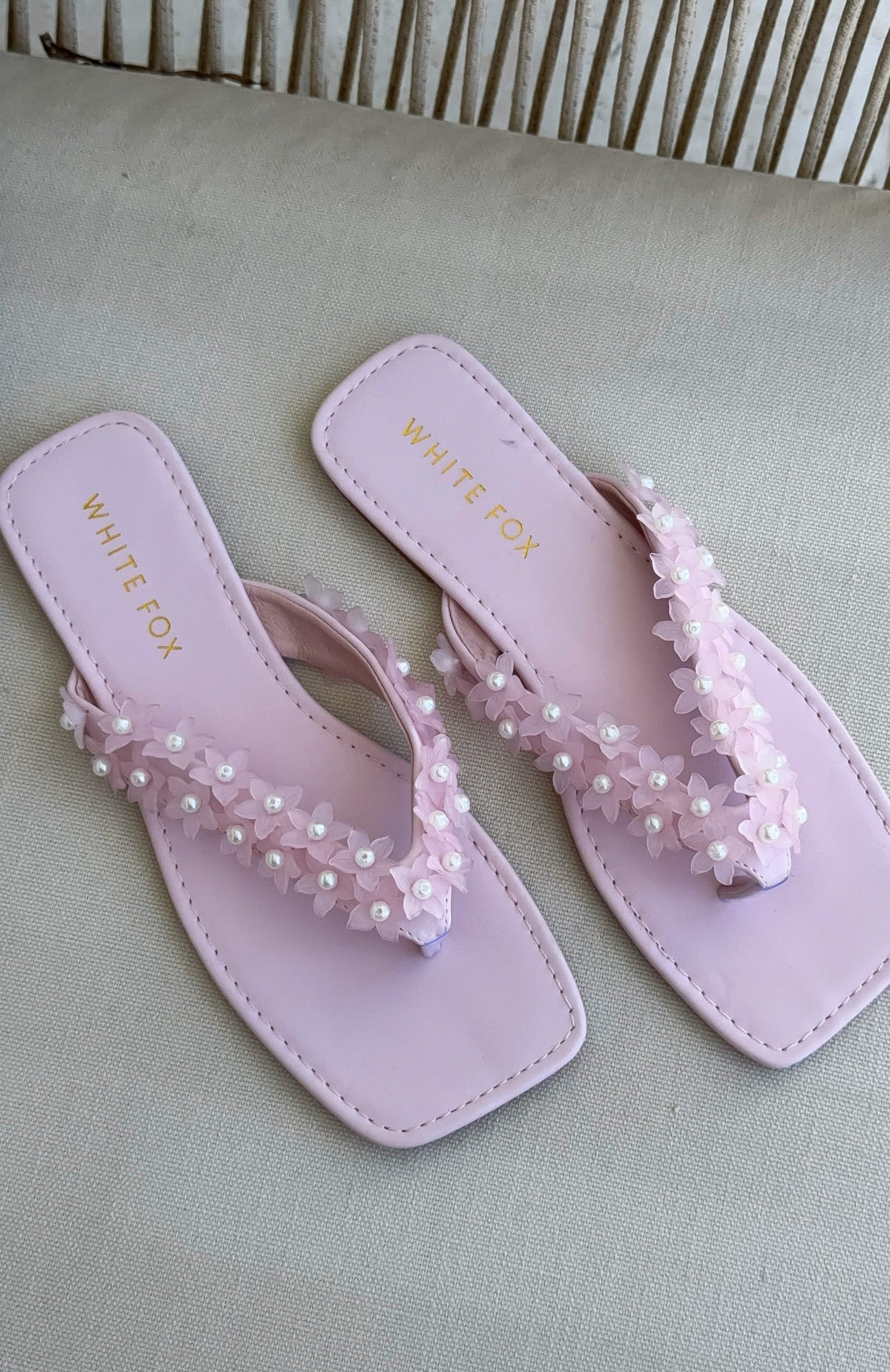 Lyle Thong Sandals Baby Pink - Image 3