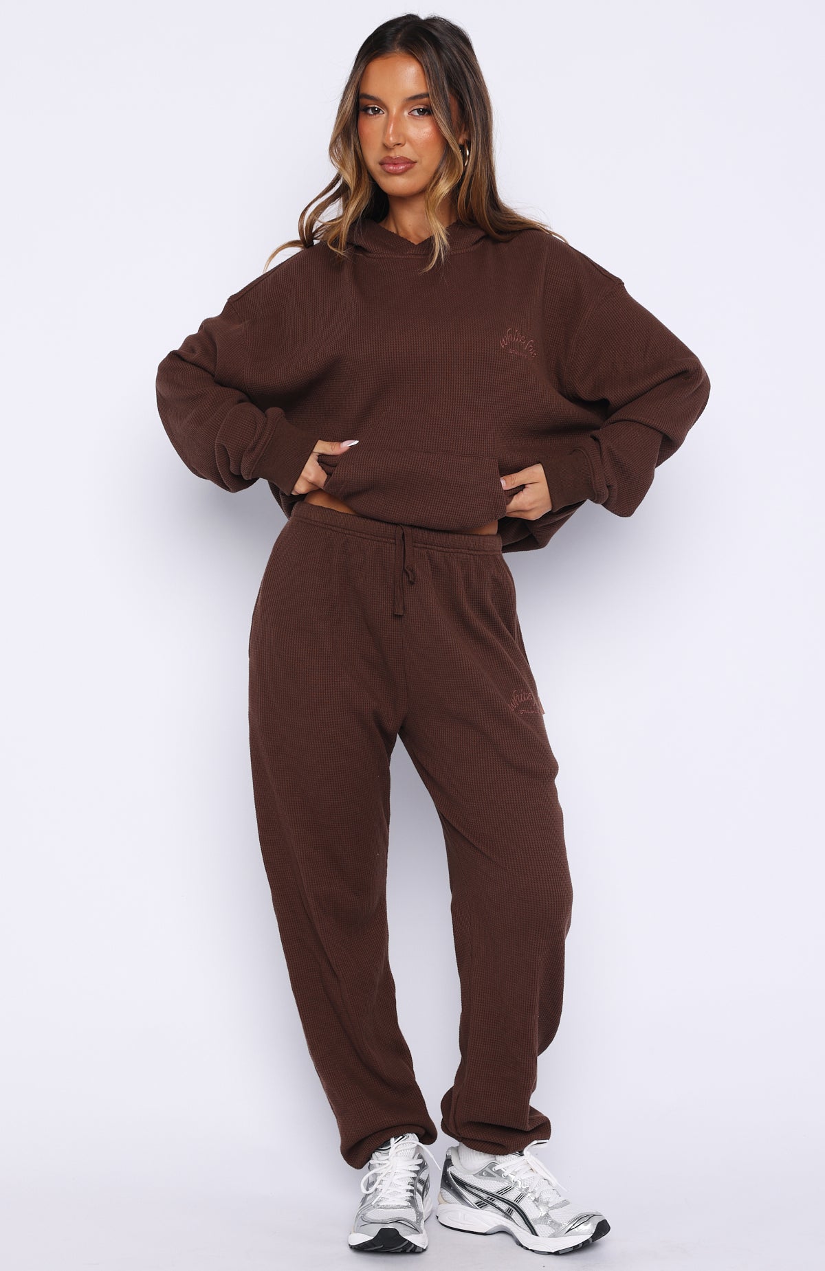 Moving Out Waffle Oversized Hoodie Chocolate - Image 5