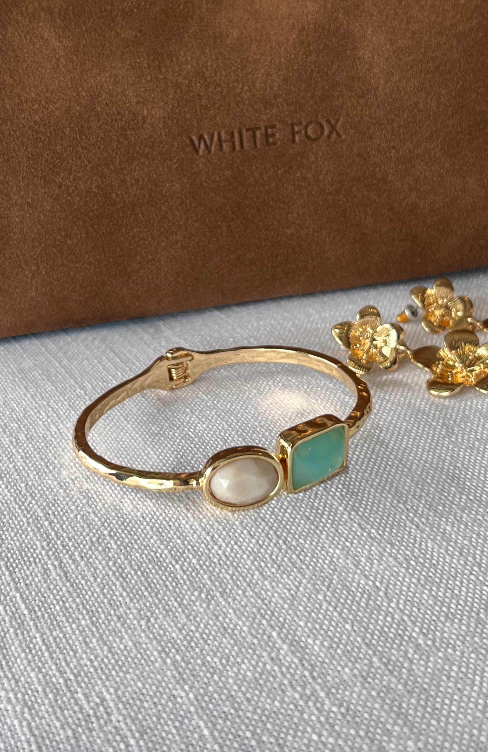 Osiris Bracelet Gold - Image 2