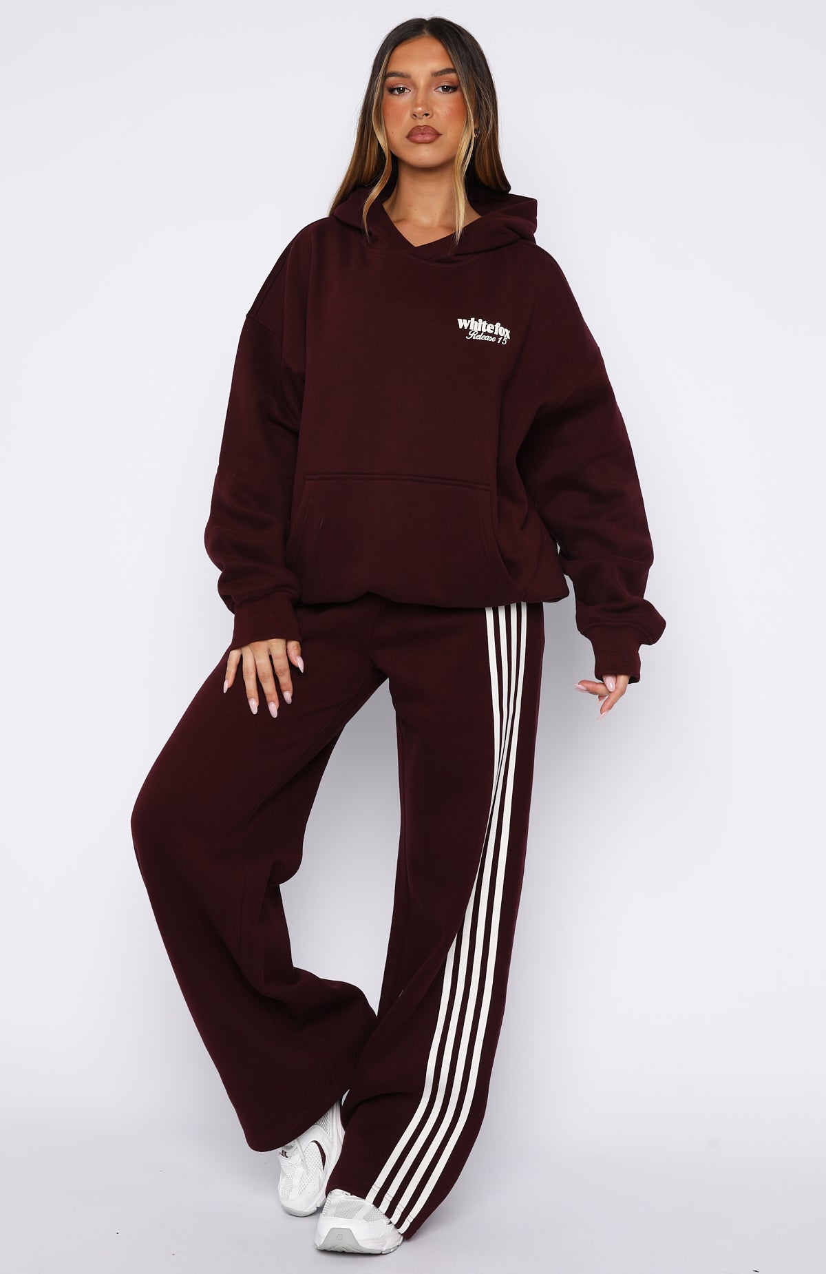 Release 15 Kiana Oversized Hoodie Plum - Image 5