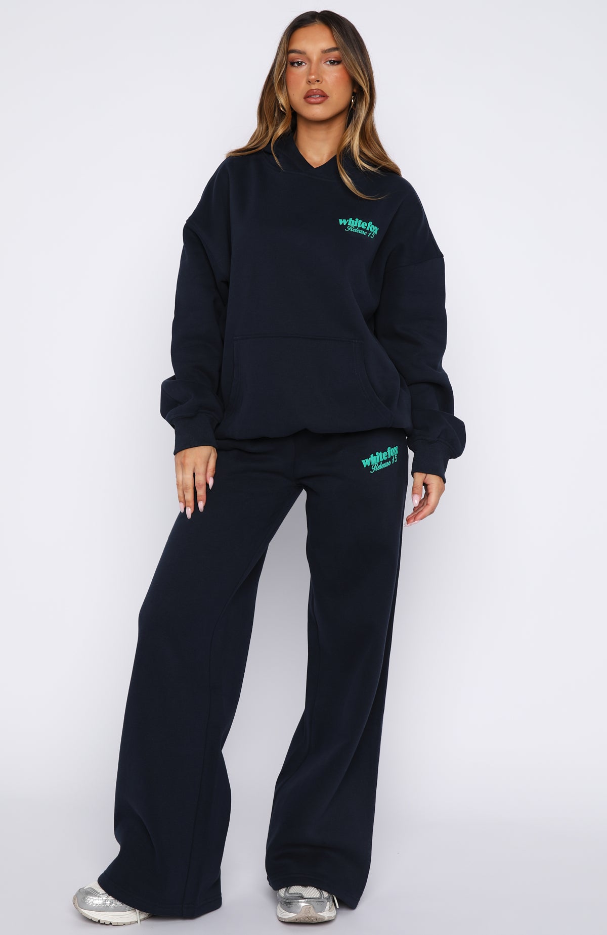 Release 15 Kiana Oversized Hoodie Navy - Image 5
