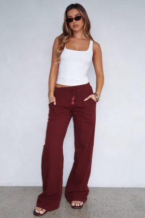 Stay Pretty Linen Pant Wine
