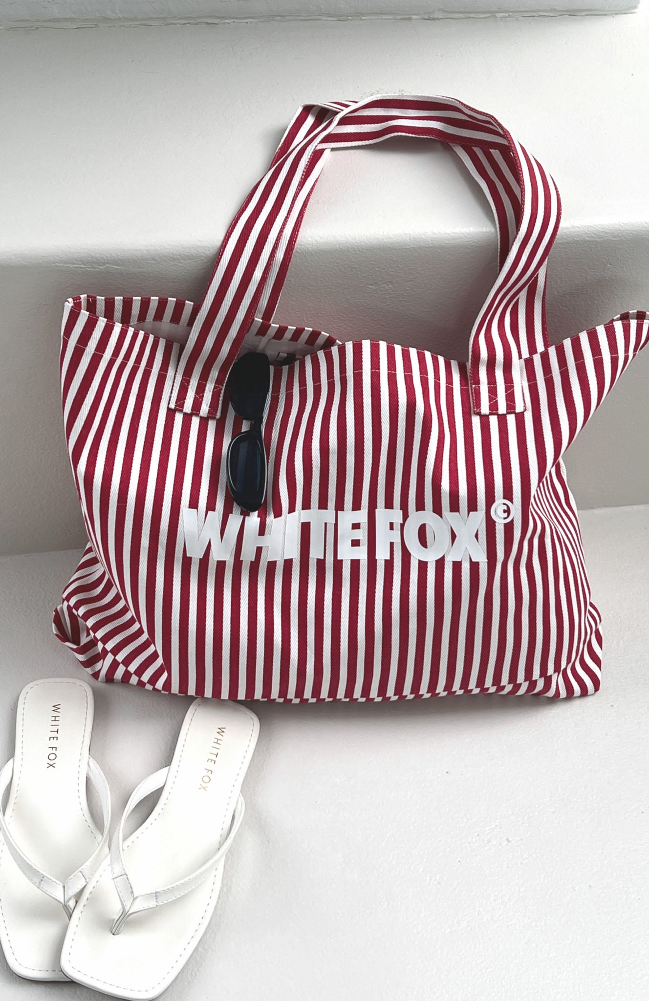 Straight Lines Tote Bag Red Stripe - Image 5