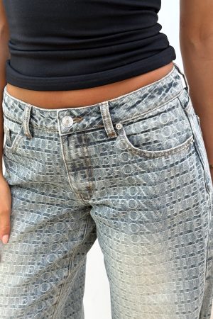 Text Me Low Rise Wide Leg Jeans Sand