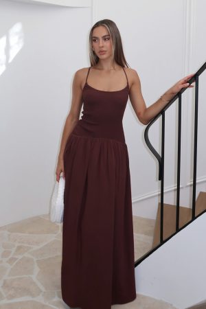 Too Many Questions Maxi Dress Chocolate