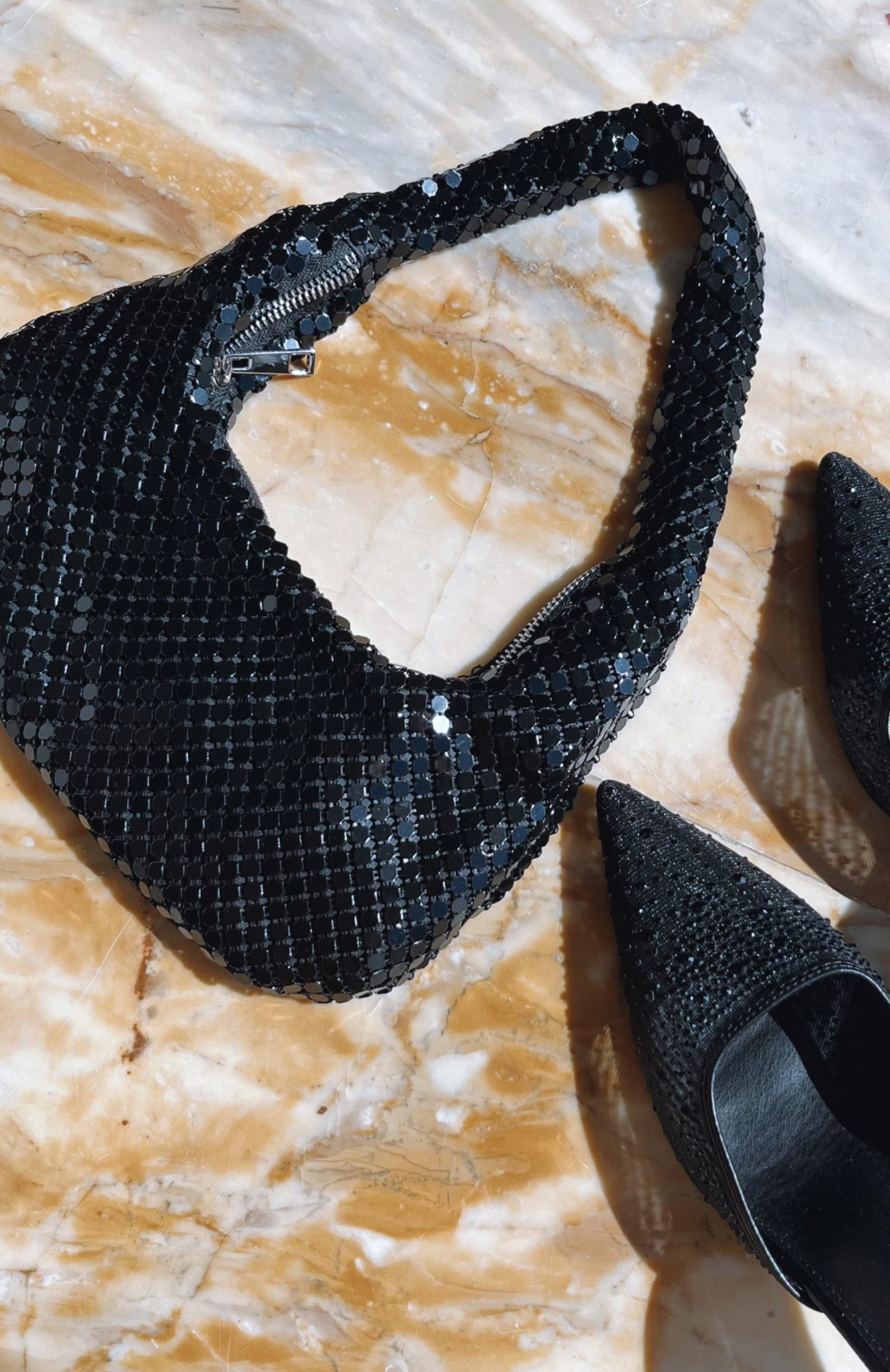 Vanita Shoulder Bag Black - Image 2