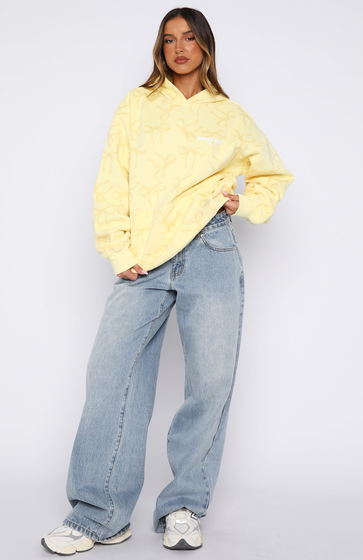 Vol. 1 Oversized Printed Hoodie Lemon Bow - Image 6