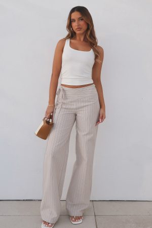 Won't Look Back Pants Beige