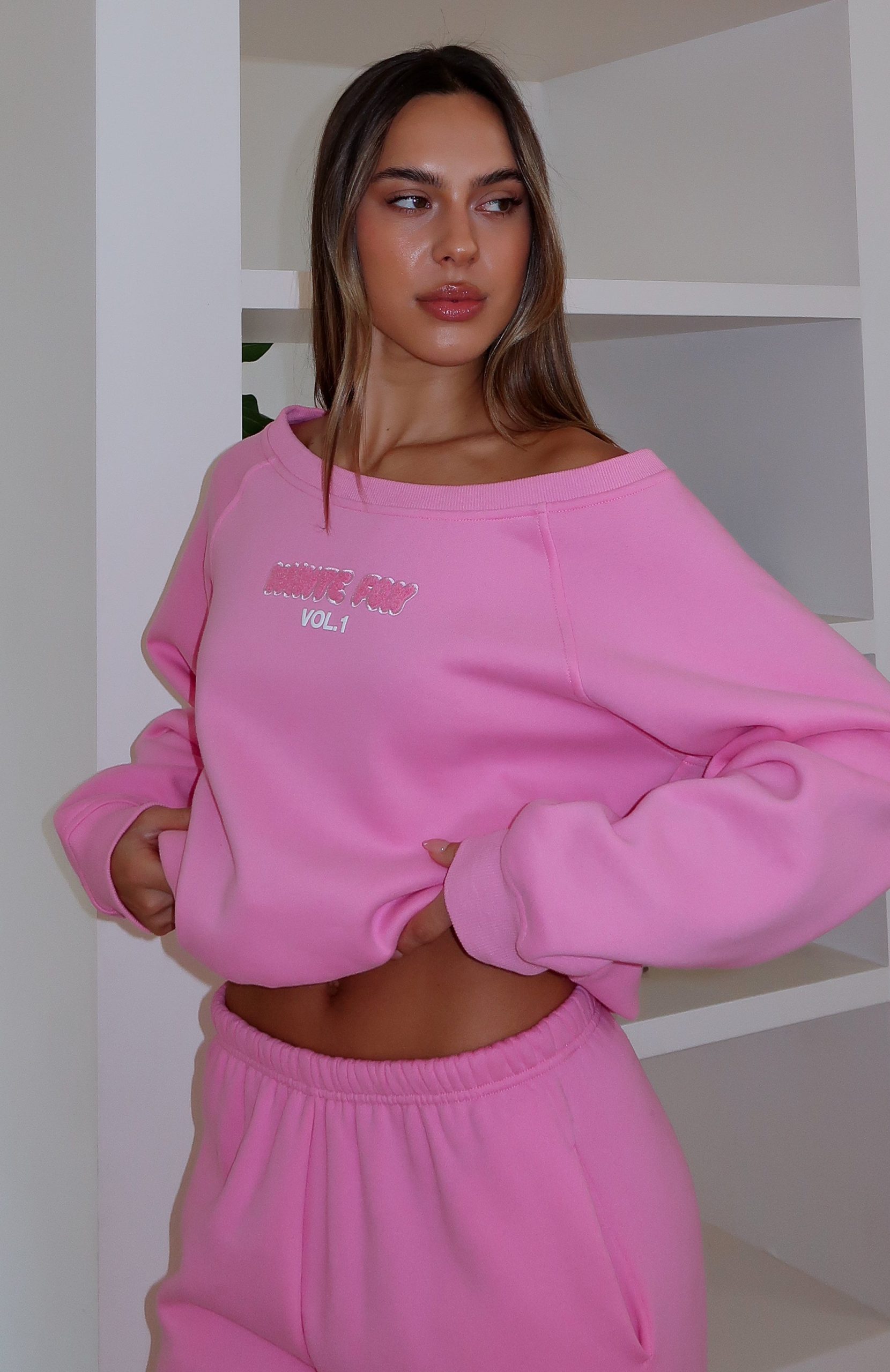 Vol. 1 Off Shoulder Sweater Bubblegum - Image 2