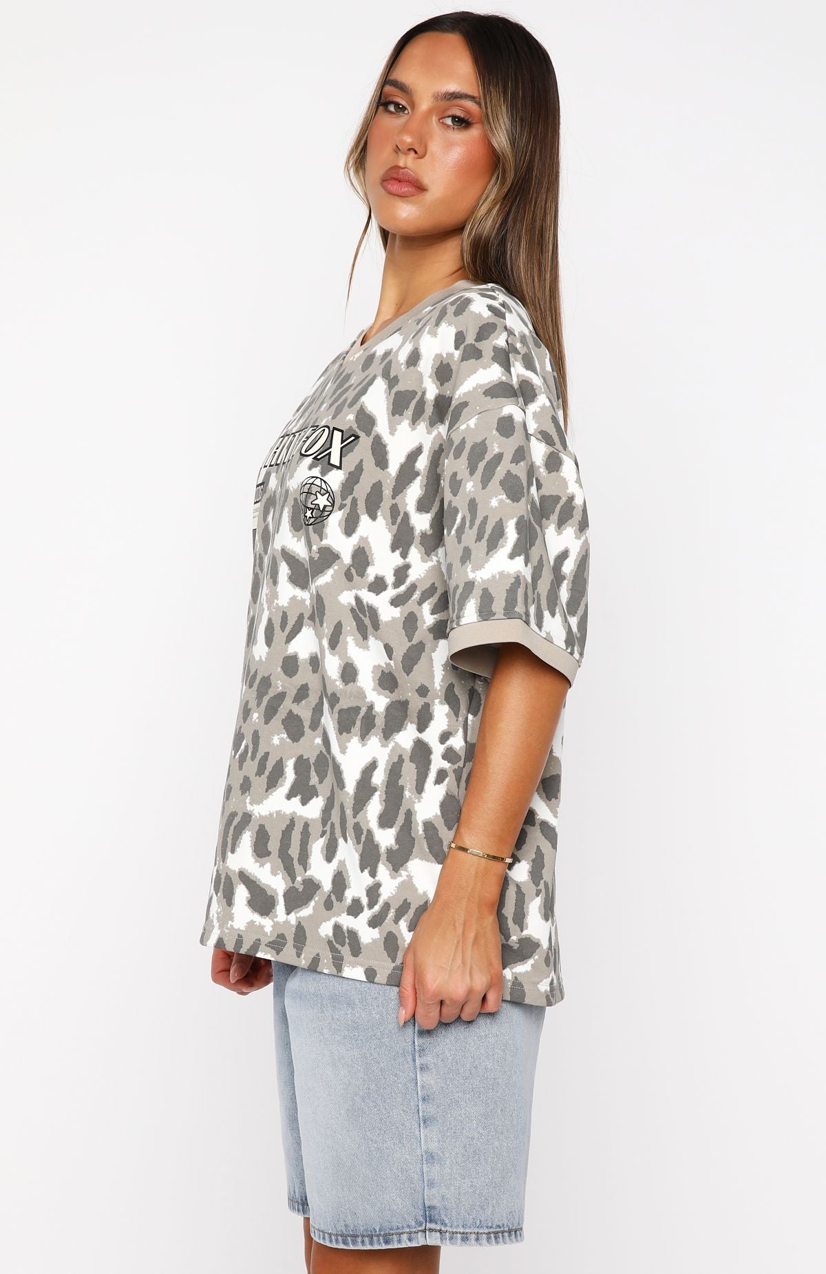 Let's Just Leave Oversized Jersey Washed Leopard Print - Image 3
