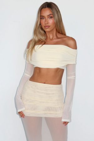 Send Me The Location Top Cream