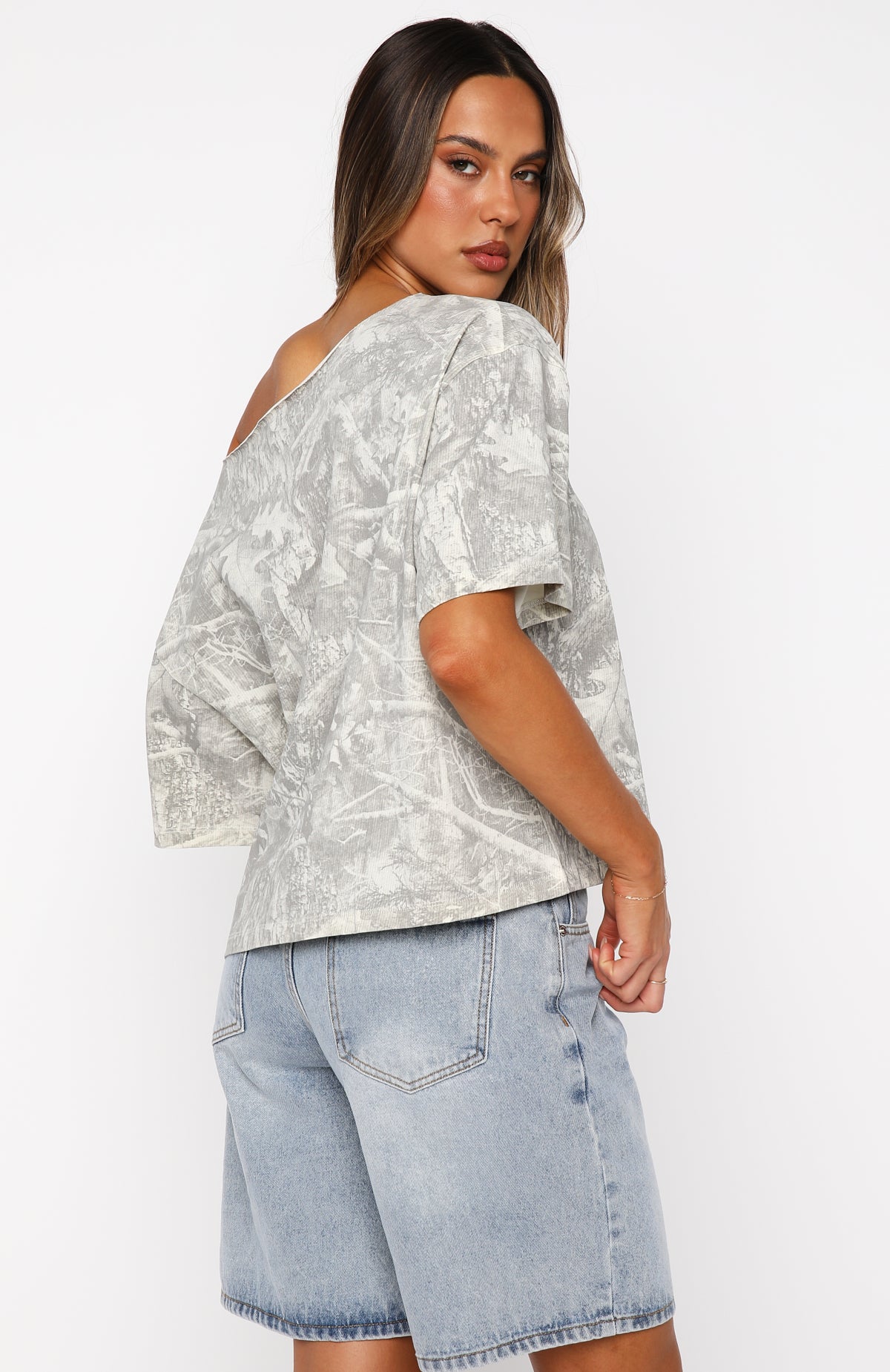 Travel The World Off Shoulder Oversized Tee Light Camo - Image 4